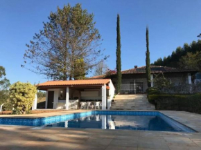 Chácara com piscina maravilhosa e vista incrivel